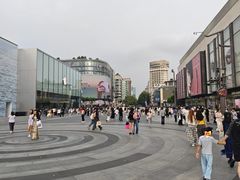 -杭州湖滨银泰in77
