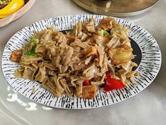 土豆片栲栳栳-天天向上素食餐厅(五台山店)