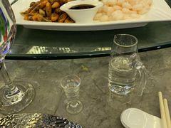 -新镇江酒家(南京西路店)