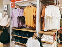 -优衣库(上海虹口龙之梦店)