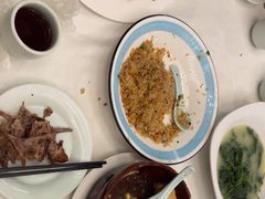 -五谷芳乳鸽王(海景店)