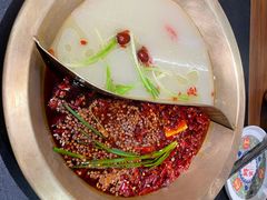 -沸炉重庆老火锅(军事博物馆店)