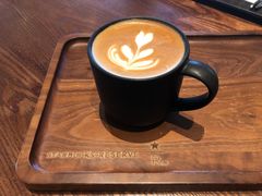 甄选拿铁-星巴克臻选(南京艾尚天地店)