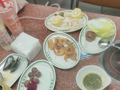 -四囍码头海鲜烧烤自助火锅(外滩南京东路悦荟广场店)