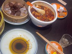 -川流不息·地道川菜·小龙虾(松东路店)