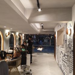 -苏豪路易士·嘉玛发廊