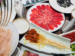 -小天鹅火锅·一线江景洪鼎旗舰店(洪崖洞店)