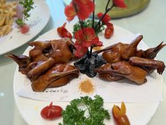 -绫罗岛海鲜私房菜(鸭绿江边店)