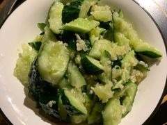 -虾弄弄海派小龙虾·牛羊蝎子火锅