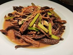 蘑菇炒肉-浙C老邻舍(西城海错店)