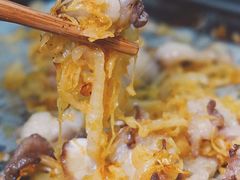 烤东北酸菜-口岸齐齐哈尔烤肉(风尚米兰总店)