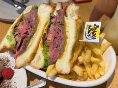 -The Diner X餐厅(青岛万象城店)