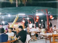 大堂-麒麟羊庄酒店内庭院(新风街豪威麒麟店)