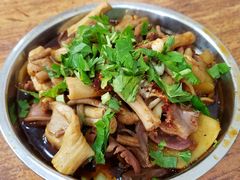 -雷祖芳老妈蹄花店