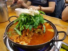 -喇喇排骨火锅·传统韩式脊骨汤(望京西园总店)