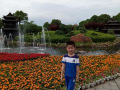 -巴陵广场