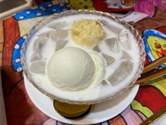 白雪榴璃-甜心妈妈·榴莲星级糖水(北京路总店)