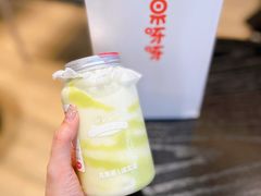牛油果大战椰子-果呀呀(国金街店)