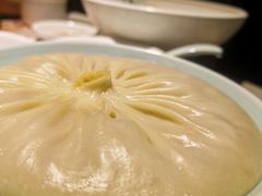 特色蟹粉汤包-穿蒸引鲜·嗲记(正大广场店)