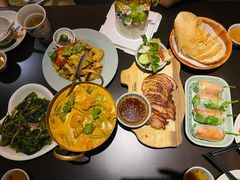 -大头虾越式风味餐厅(光明广场店)