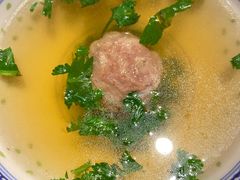 -潮界(LU·ONE凯德晶萃广场店)