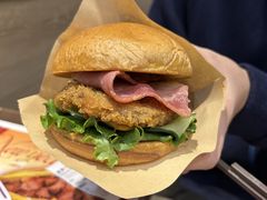 安格斯牛肉芝士汉堡-魏家凉皮(西安秋林宏业商厦店)