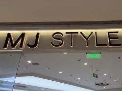 -M² LAB HAIR SALON