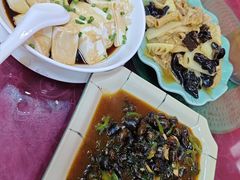 -雄仔农家菜馆·特色葱油鸡(六祖店)
