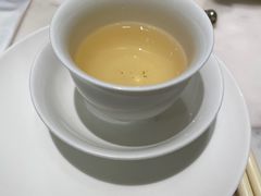 -香港百合居(LCM置汇旭辉广场店)