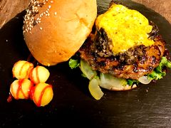 -HIGH FIVE哈福手工汉堡(桂林路店)