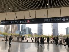 -麦当劳(郑州东高铁站店)