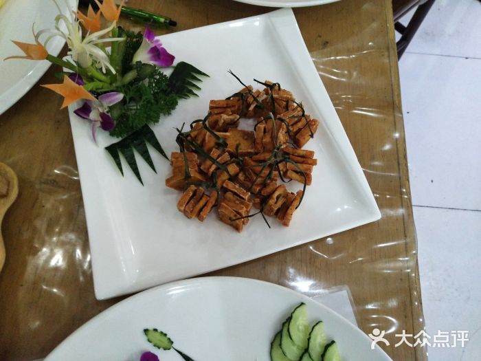 古道香豆腐宴怀胎豆腐图片