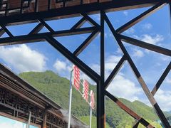 -安吉龙王山峡谷漂流