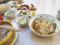 -朱洪元苏式面馆(绿宝广场店)