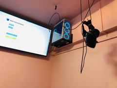 -VR间客漫虚拟现实体验馆(汉街店)