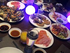 -唐拉雅秀酒店-西锦汇空中BBQ·思创餐厅
