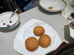 马齿苋牛肉黄金饼-狮王府淮扬菜(新街口友谊店)