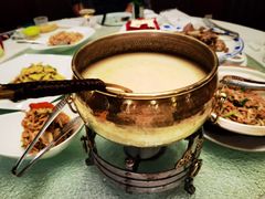 陶高奶茶-巴音浩日娲·蒙餐(双林东路店)