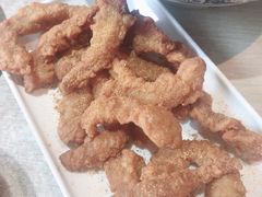 -爆炸头阿姨小四川正宗川味小吃(无任何分店)