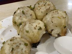 -老西白点心店