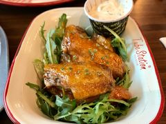 美式辣鸡翅-Tubestation站点比萨(高新万达ONE店)