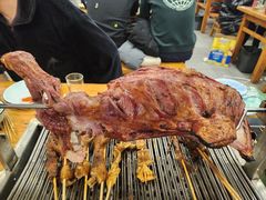 -欢乐牧人蒙古炭烤羊腿(四平路店)