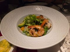 -弦月窗LUNETTE BY AMANDA(复兴路店)