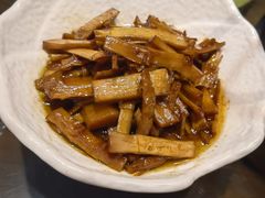 -鹰龙海畔度假酒店(咸祥店)