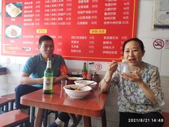 -小街锅贴(护国寺店)