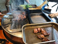 -伍丁·烤牛肋(和平东桥店)