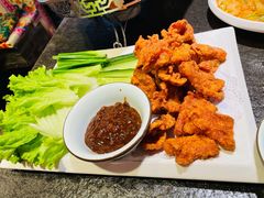 -靠山屯东北农家菜(八龙桥雅苑店)