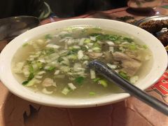 -老钟家烤羊排·敦伊阁清真餐厅胡羊焖饼