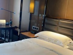 -中山利和希尔顿酒店
