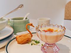 杨枝甘露天鹅酥-杭州西湖柳莺里酒店·闻莺厅